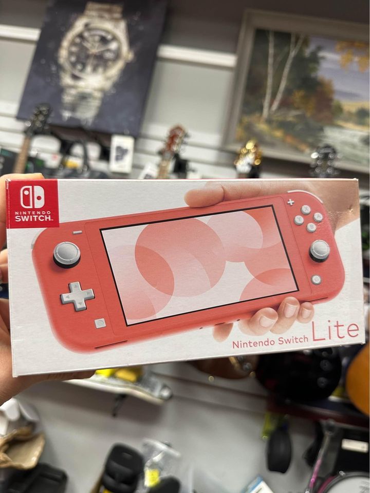 Nintendo Switch Lite Coral Console