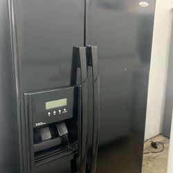 Black Side By Side Refrigerator 