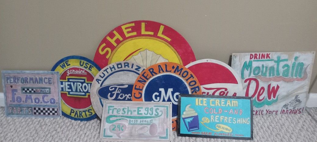 Old Style Metal Signs