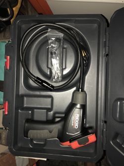 Ridged brand new camera with extendable lense with light