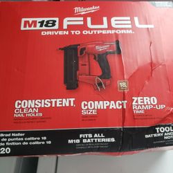 Milwaukee M18 Fuel Brad Nailer 