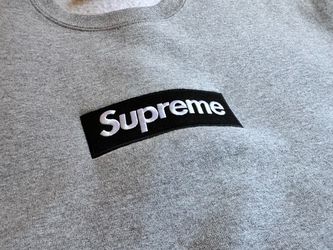 FW22 Supreme Box Logo
