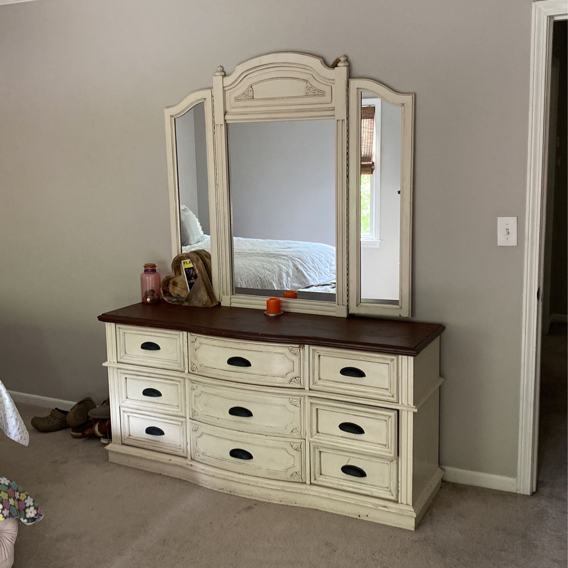 Bedroom Dresser Furniture
