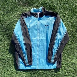 Vintage Nike Windbreaker⚫️🔥 size Medium in Men for 40$‼️‼️