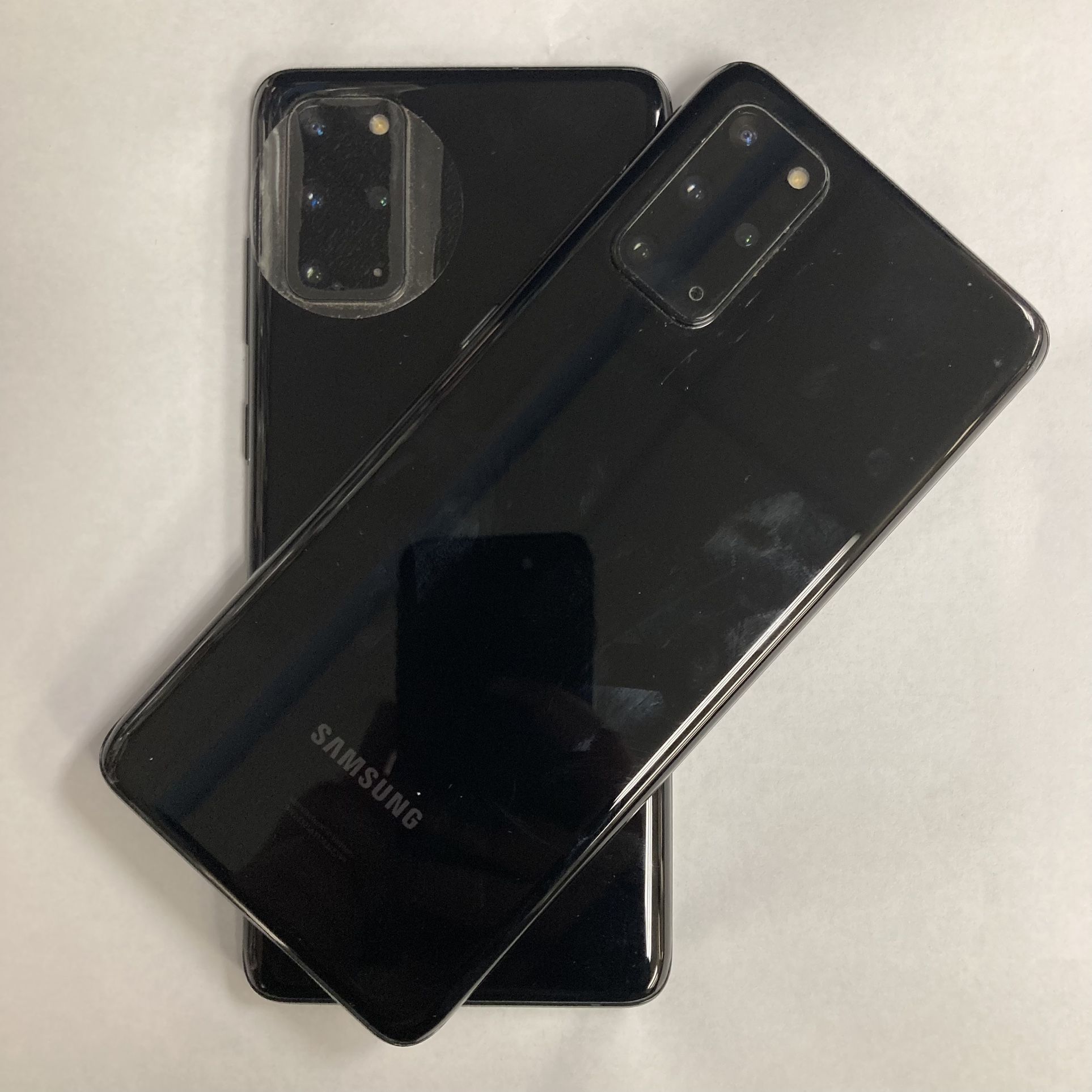 Samsung Galaxy S20 Plus 5G, 128 Unlocked with store warranty