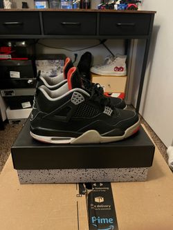 Size 9 Air Jordan 4 Retro OG ‘Bred’ 2019
