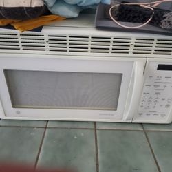 White Mountain  Microwave 