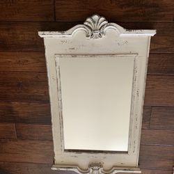 Chippy Wall Mirror