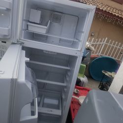 Refrigerator En Buenas Condisiones 