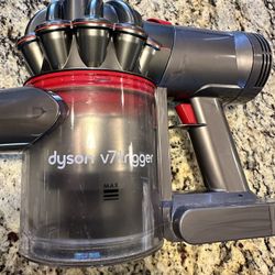 Dyson v7 Trigger Vacuum 