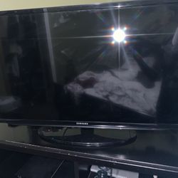 32” Samsung Tv