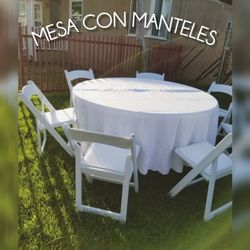 Mesas Con Manteles 