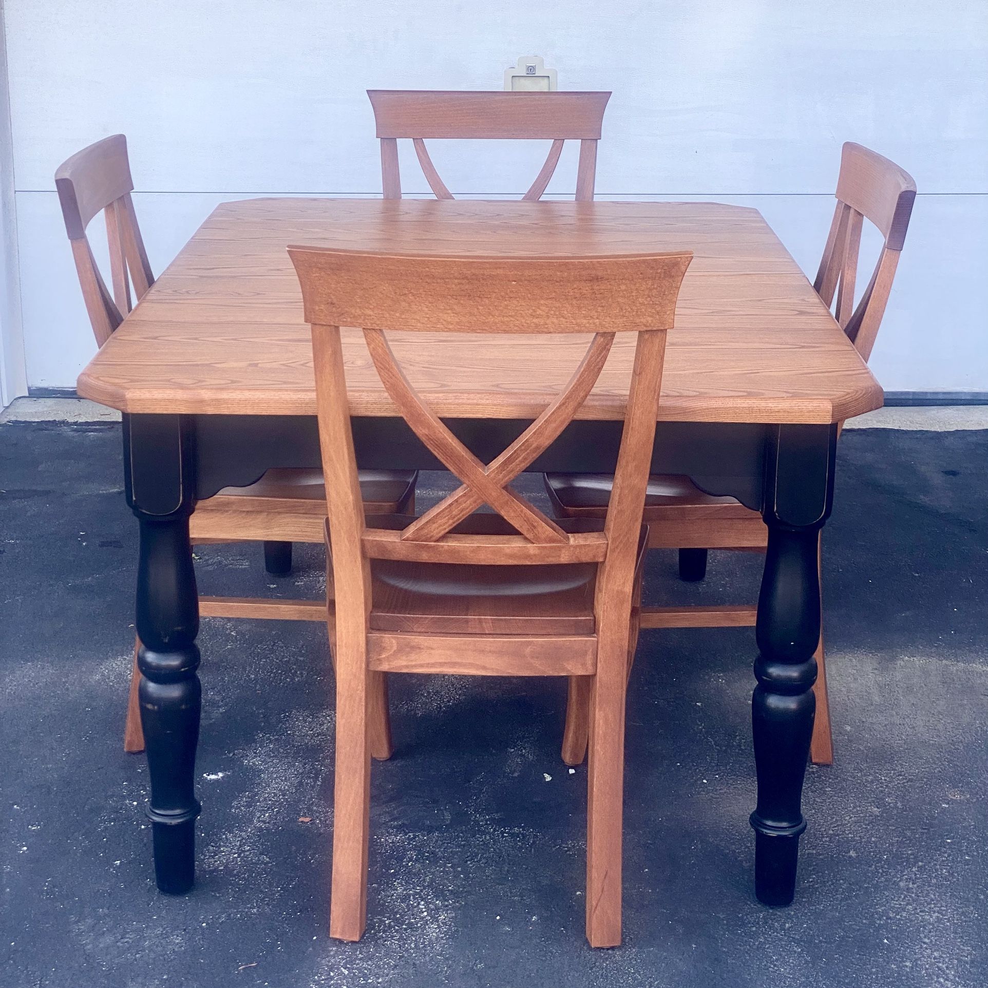 Farmhouse Table with Oak top and 4 Matching Chairs