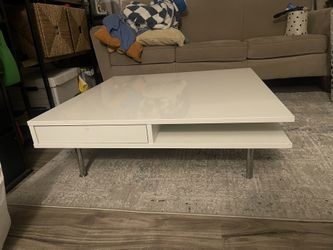 Ikea Coffee Table White Glossy Squre