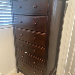 6 Drawer Dresser 
