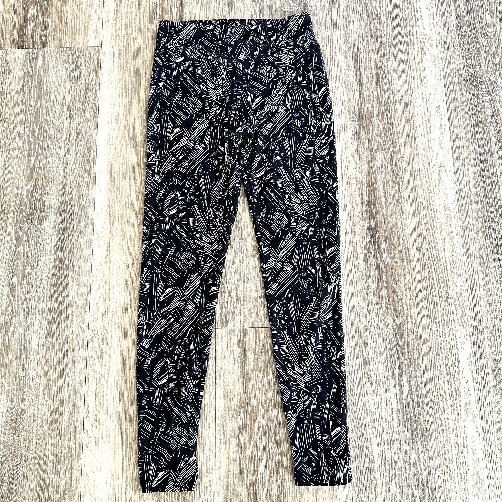 Lularoe Black And White Leggings
