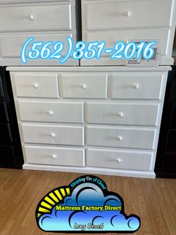 White nine drawer pinewood chest cajonera Comoda de Pino Nuevo