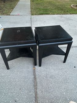 2 End tables