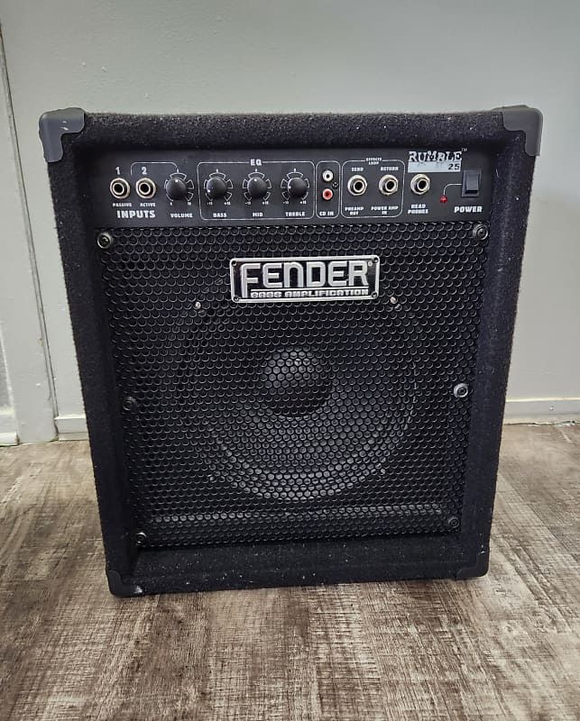 Fender Rumble 25 Bass Combo Amplifier