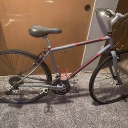 Specialized sirrus Bike 