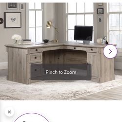 Brand New In Box-Gorgeous Desk