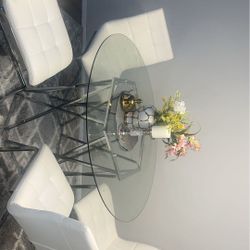 Round Glass Dining Table With White Four Chairs