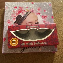 Eyelash Kit Brand New