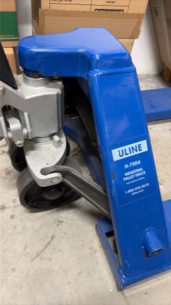 Almost brand new Uline H-7504 Industrial Pallet Jack