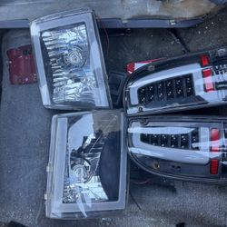 95–00 Toyota Tacoma LED taillights + clear headlights 