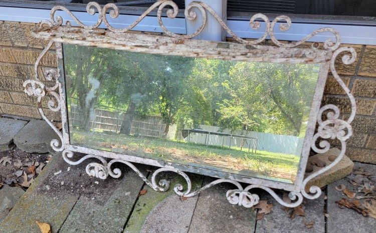 Iron Shelf With Mirror