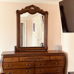 Bedroom Dresser and Mirror