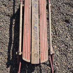  Vintage  Yankee Clipper Sled 