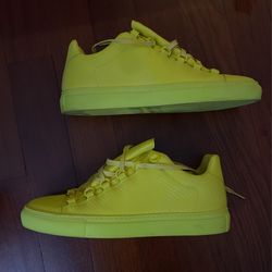 Balenciaga Arena Low Size 10.5