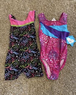 Girls 7/8 Leo lot