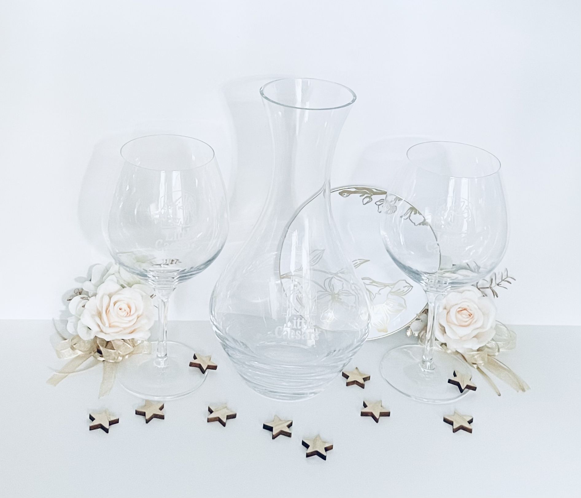 Decanter & Set of 2 Wine Glasses, Etched with Little Caesars Design NEW!! NIB 