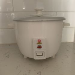 Bene Casa 4 Cups Rice Maker