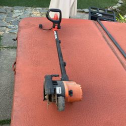 Electric Black & Decker edger