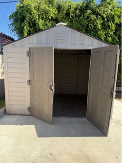 Shed and gardening tools
