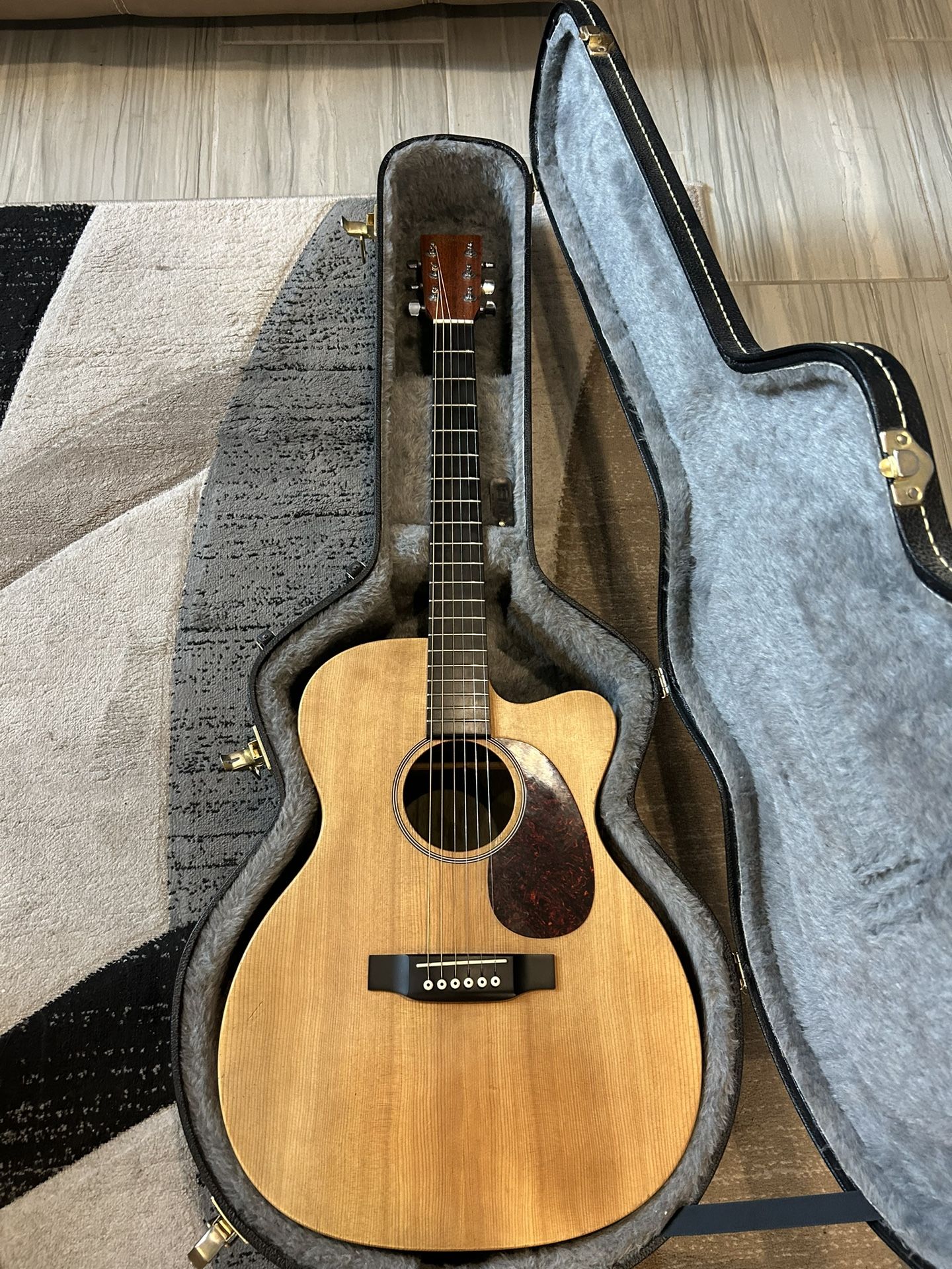 Martin Custom