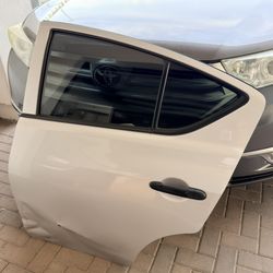 2016 Nissan Versa Silver Left Rear Door