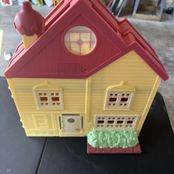 Bluey Play House 