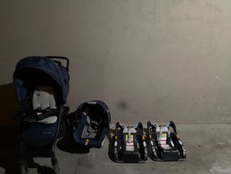 Travel system for baby