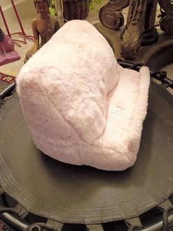 Pink fur laptop tablet or book holder new condition cash only please