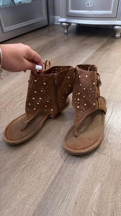 Brown Suede Gladiator Thong Sandals