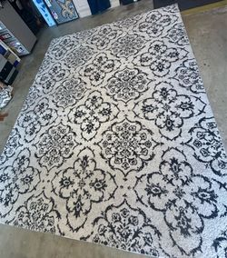Rug