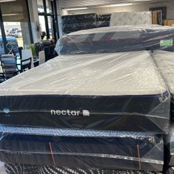 Nectar Mattress Queen Size $220 Only 