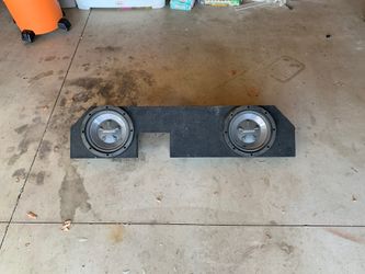 12” kenwood sub and Polk audio amp