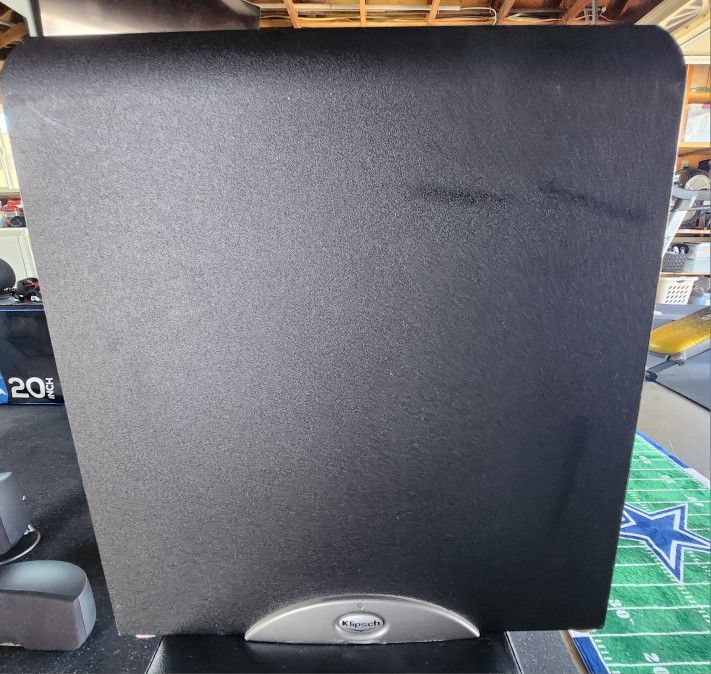 Klipsch Synergy SUB-10 Powered Subwoofer and Quintet III 3 Speaker Home Theater