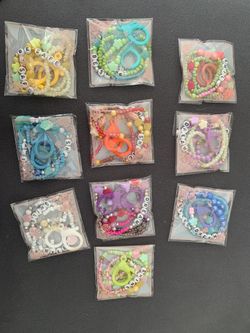 Girls/women Face Mask Chain Holder/NEW