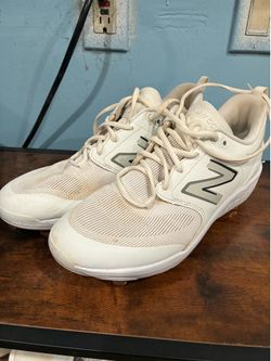 New balance metal cleats